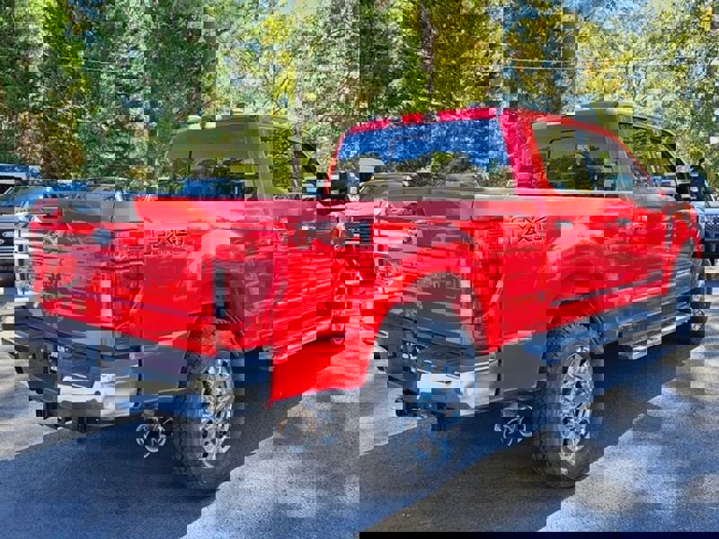 Used 2021 Ford F250 Lariat w/ Chrome Package image 14