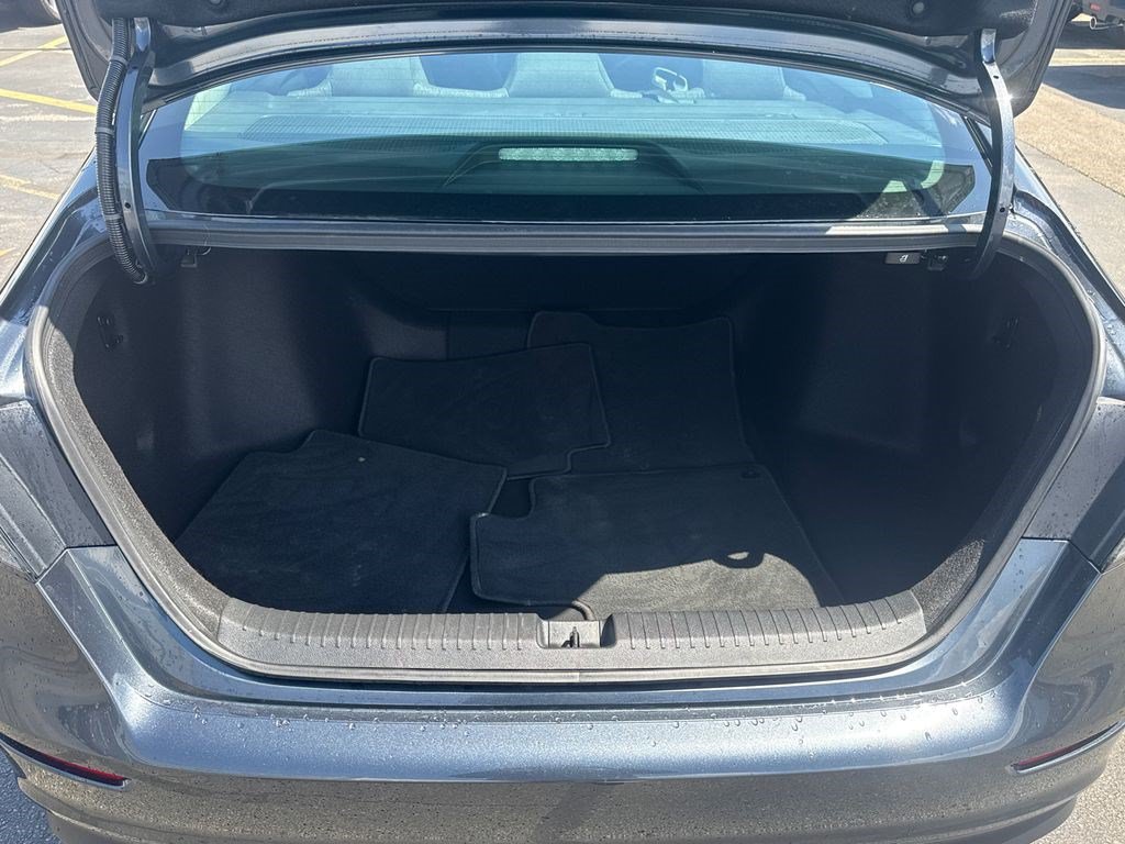 Certified 2023 Honda Accord LX image 16