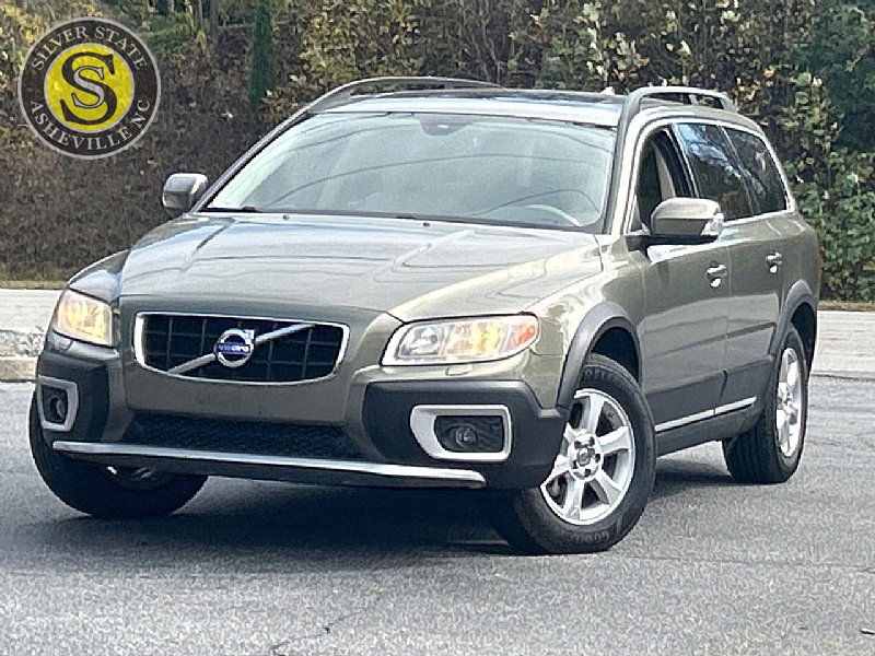 Used 2011 Volvo XC70 3.2 image 1