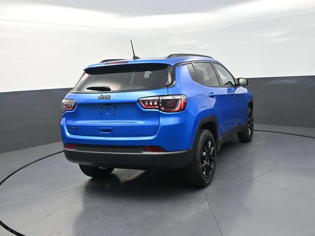 New 2026 Jeep Compass Latitude AWD/4WD image 9