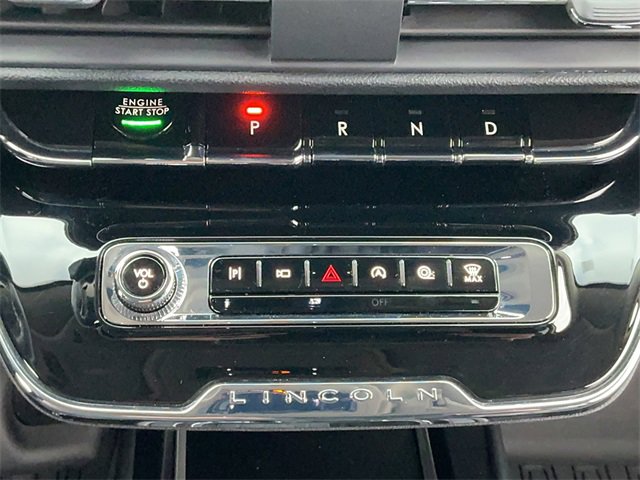 Used 2023 Lincoln Corsair Reserve w/ Equipment Group 201A image 33