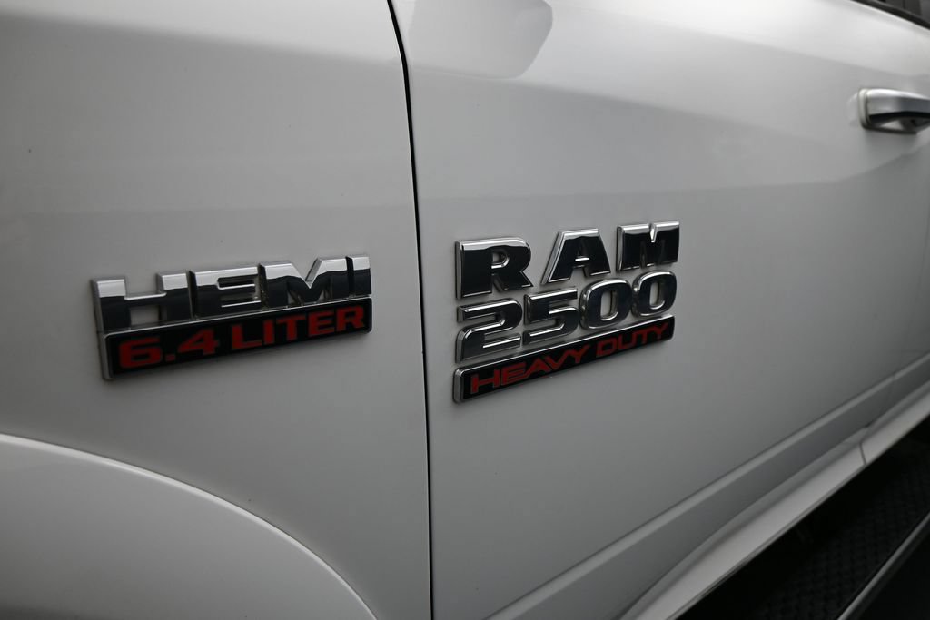 Used 2018 RAM 2500 Laramie w/ Convenience Group AWD/4WD image 9