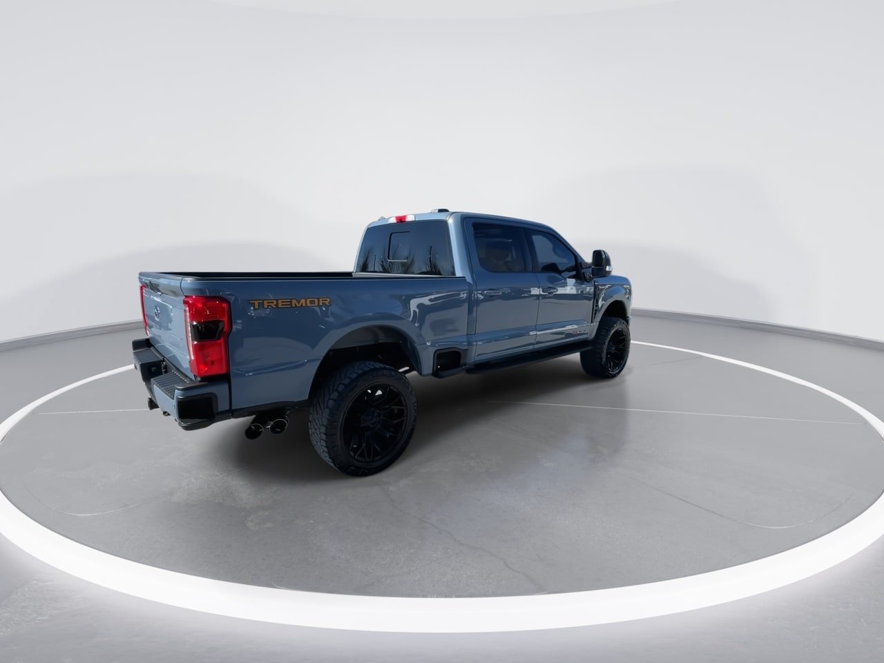 Used 2023 Ford F250 Lariat w/ Lariat Ultimate Package AWD/4WD image 19
