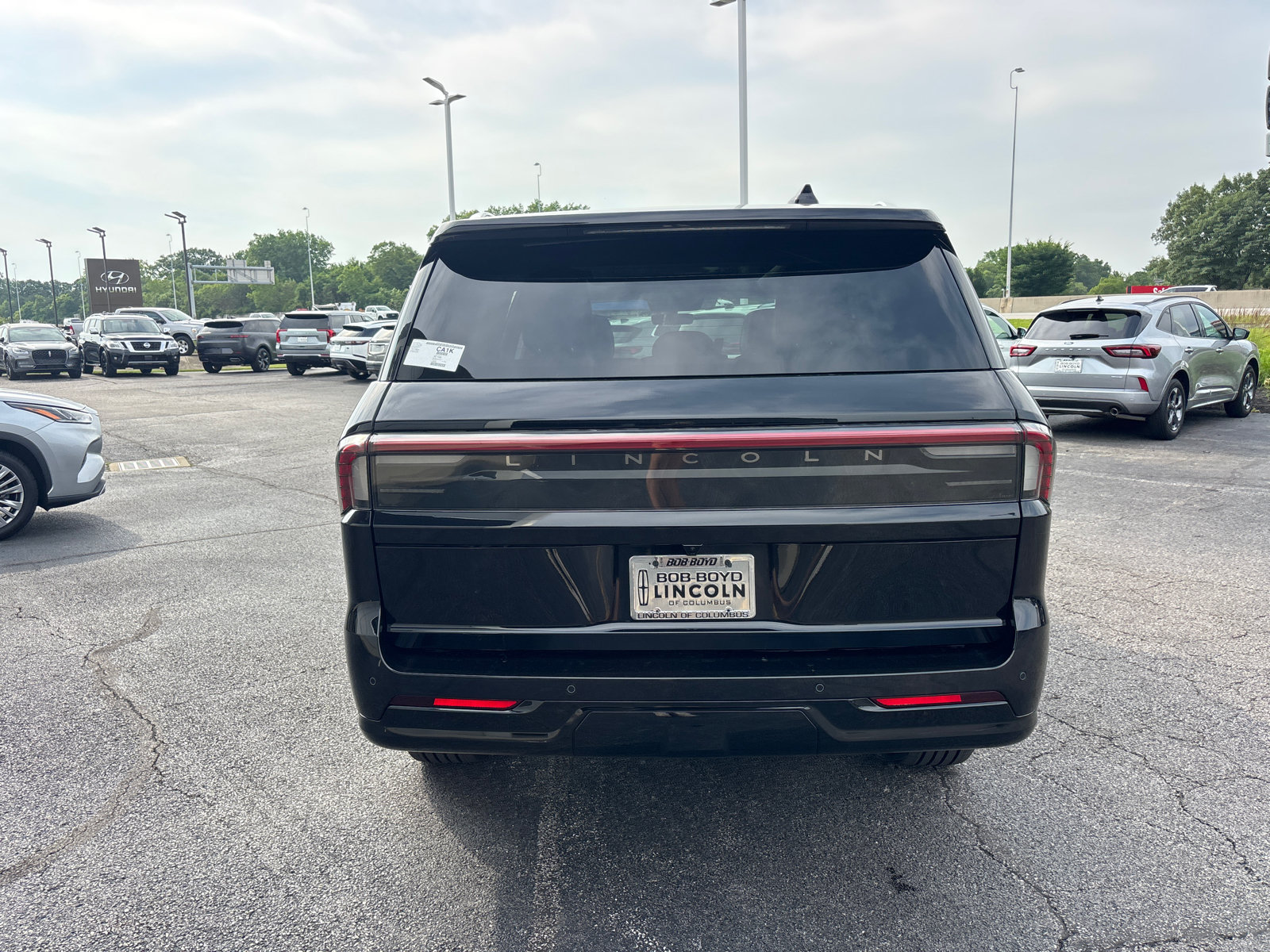 New 2026 Lincoln Navigator Reserve AWD/4WD image 6