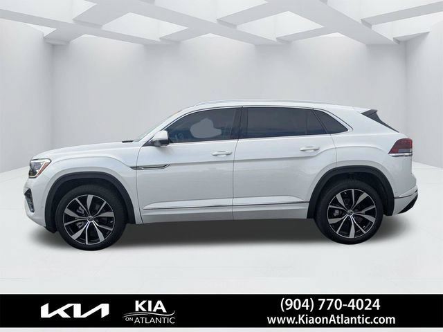 Used 2025 Volkswagen Atlas Cross Sport SEL Premium R-Line AWD/4WD image 6