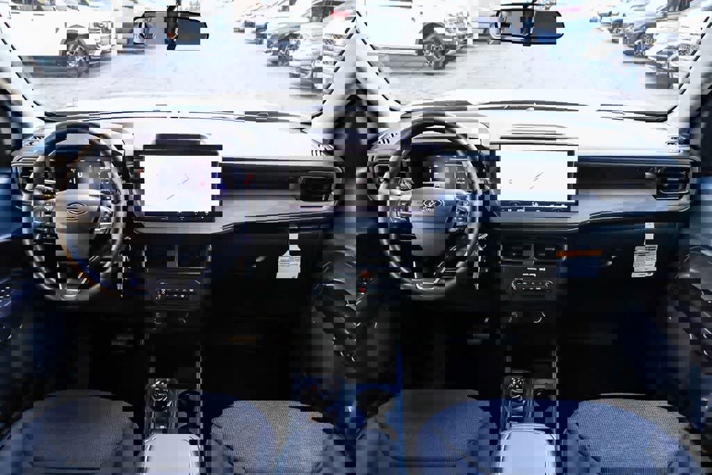 New 2026 Ford Maverick XL image 12