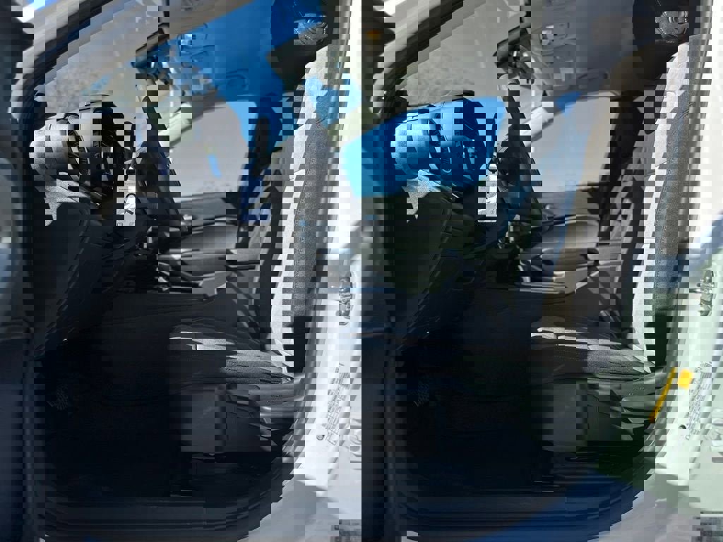 New 2026 Chevrolet Trax LS w/ LS Convenience Package image 17