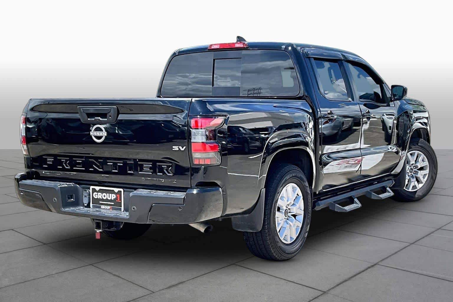 Used 2023 Nissan Frontier SV w/ SV Convenience Package RWD image 12