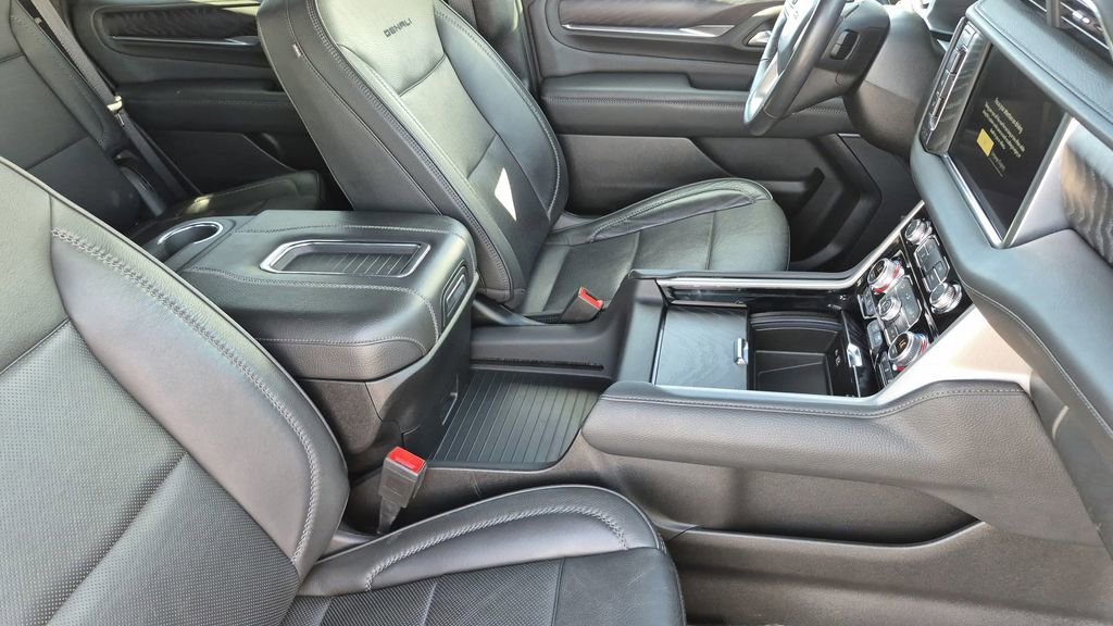 Used 2022 GMC Yukon Denali image 17
