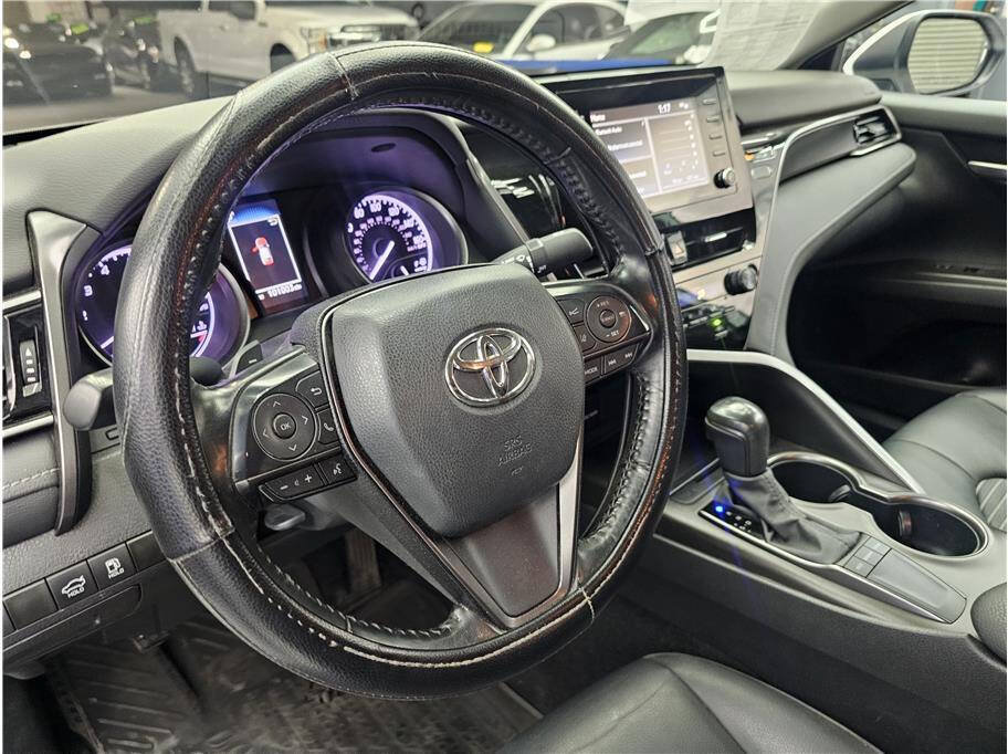Used 2024 Toyota Camry SE FWD image 10