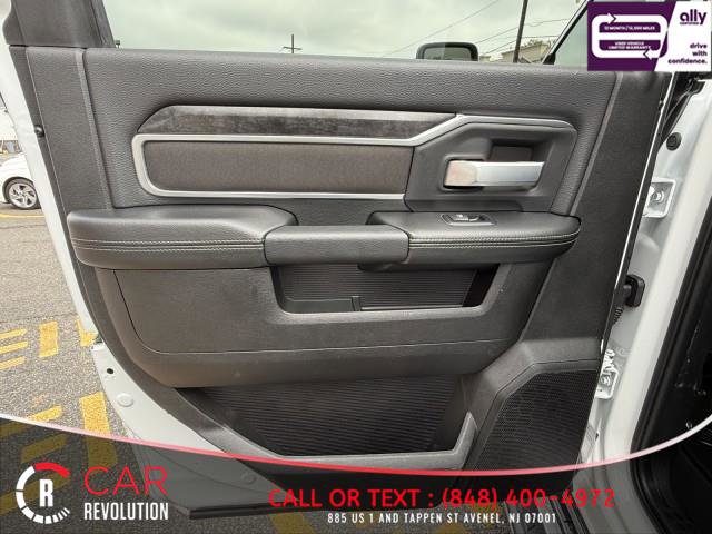 Used 2024 RAM 3500 Big Horn image 42