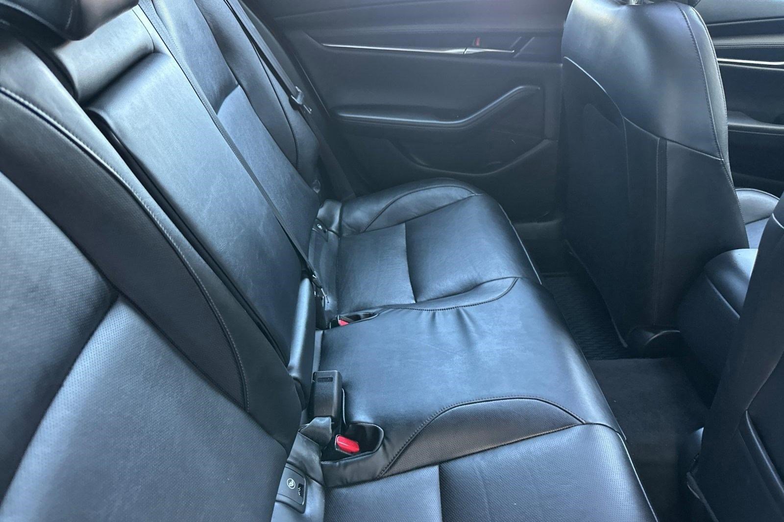 Used 2020 MAZDA MAZDA3 Premium Package image 28