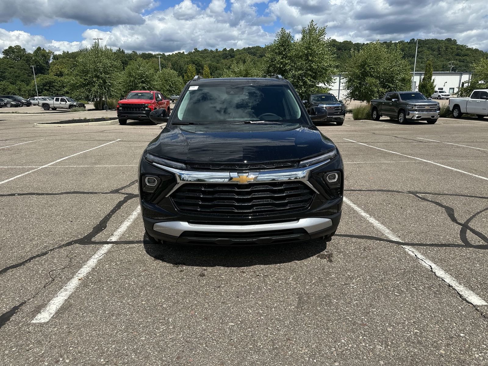 New 2026 Chevrolet TrailBlazer LT w/ Convenience Package image 3