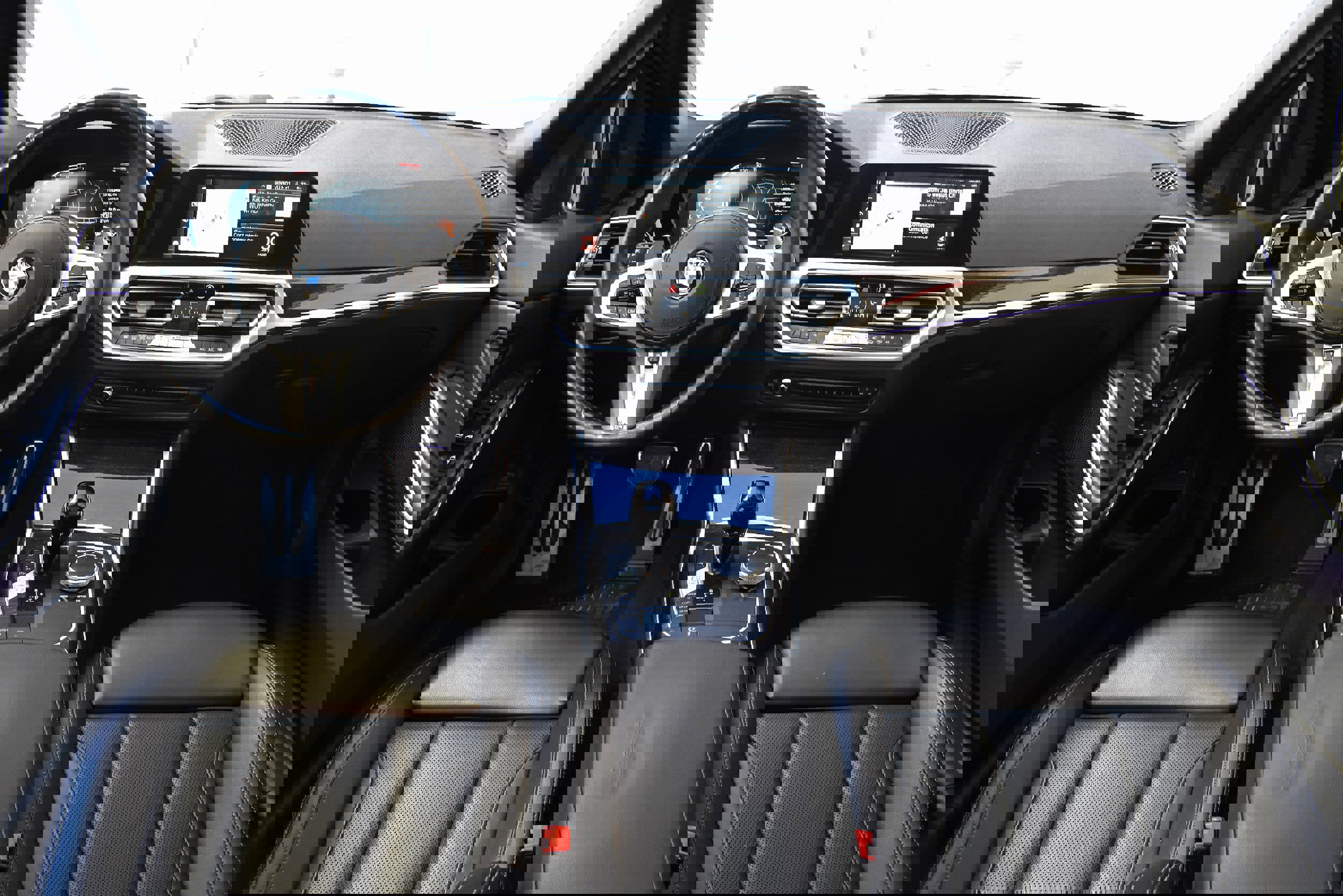 Used 2022 BMW 330i Sedan w/ M Sport Package image 30