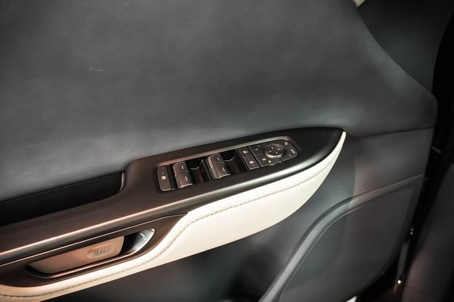 Certified 2023 Lexus RZ 450e Premium w/ Technology Package AWD/4WD image 9