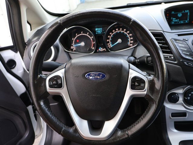 Used 2015 Ford Fiesta SE FWD image 13