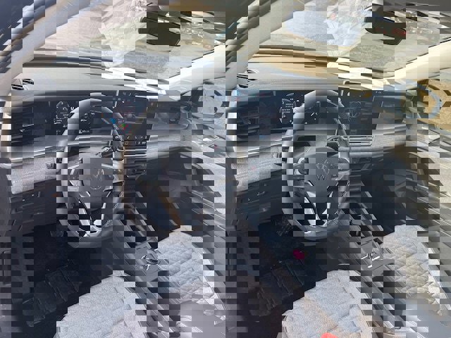 New 2026 Volkswagen Tiguan S image 9