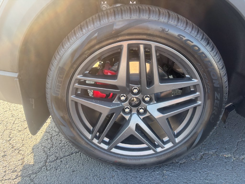 New 2026 Ford Explorer ST w/ Sun And Sound Package AWD/4WD image 9