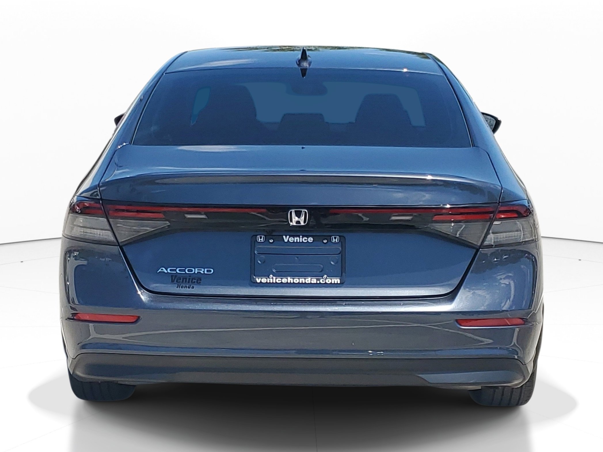 Used 2024 Honda Accord EX image 5