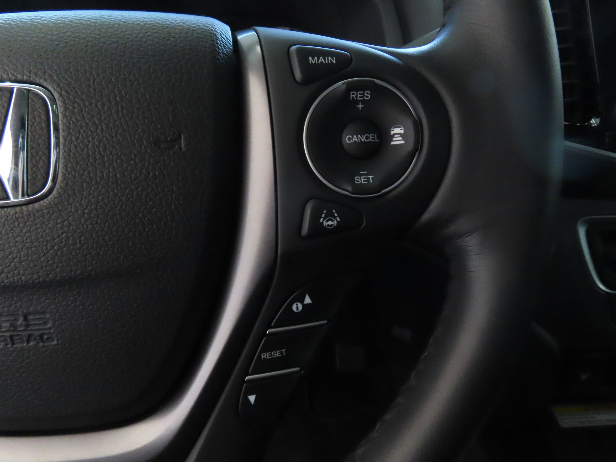 Used 2022 Honda Ridgeline RTL-E image 16