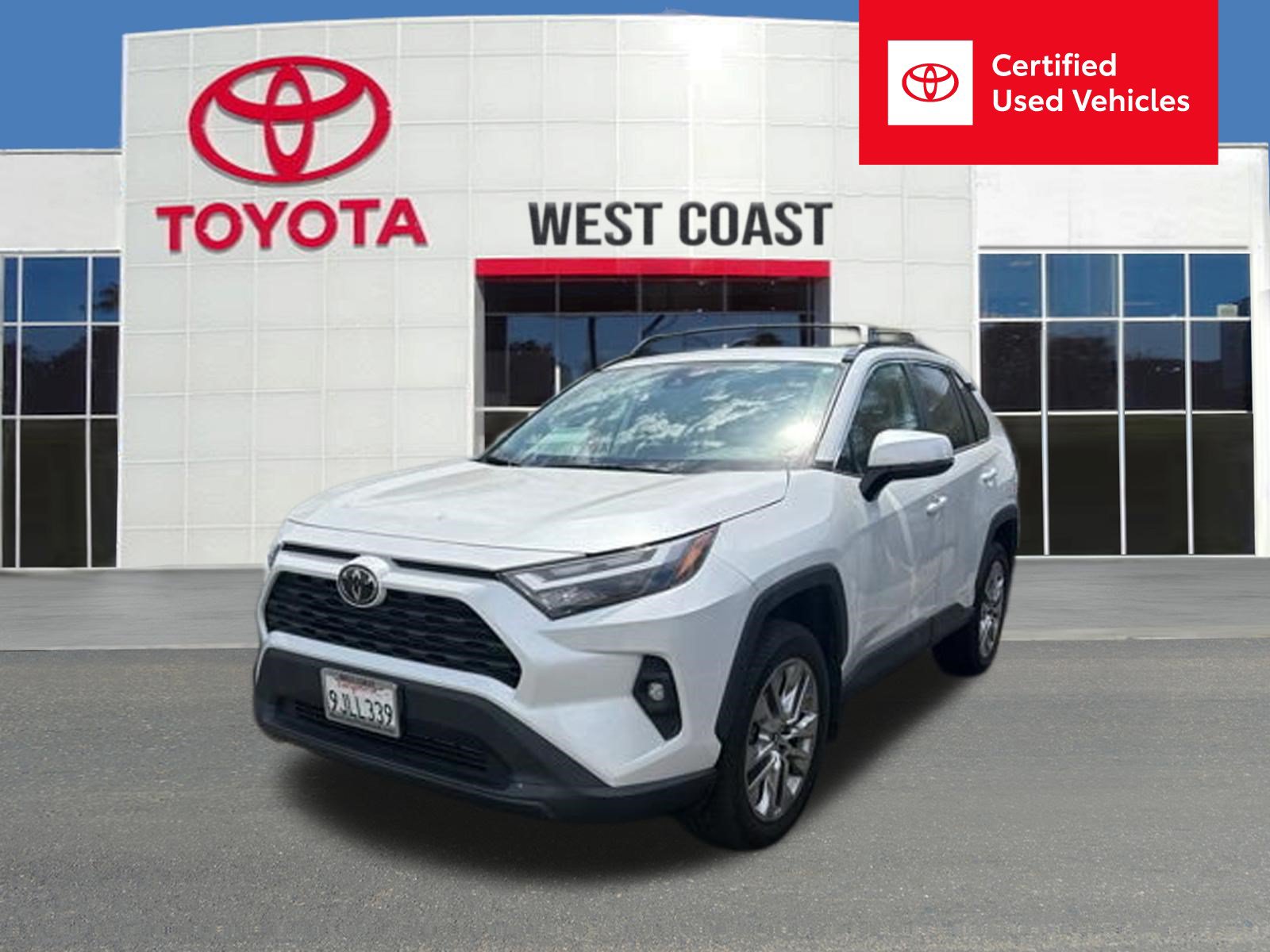 Certified 2023 Toyota RAV4 XLE Premium FWD image 1