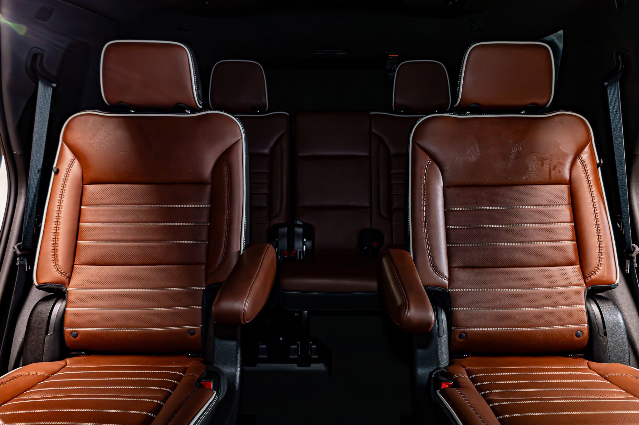 Used 2024 GMC Yukon Denali Ultimate image 23