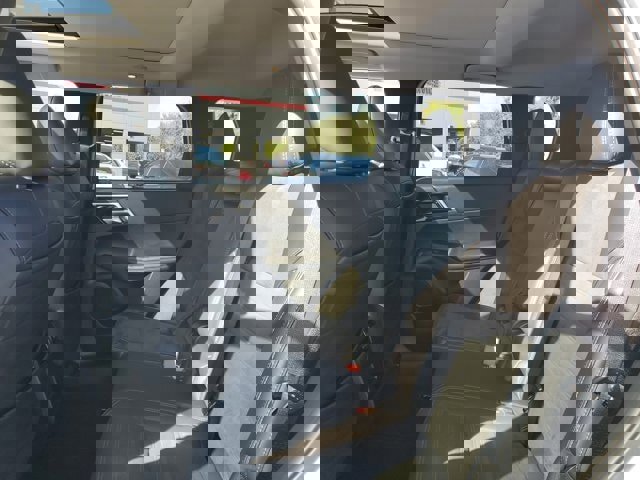 Used 2024 Mitsubishi Outlander SE image 11