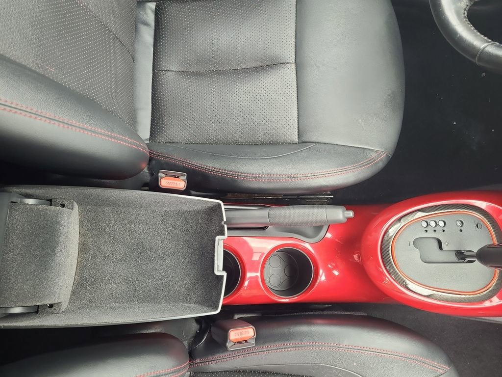 Used 2016 Nissan Juke SL AWD/4WD image 27