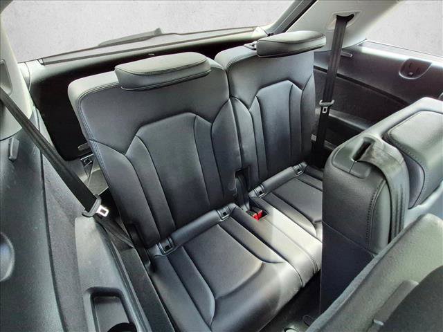 Used 2019 Audi Q7 3.0T Prestige AWD/4WD image 18
