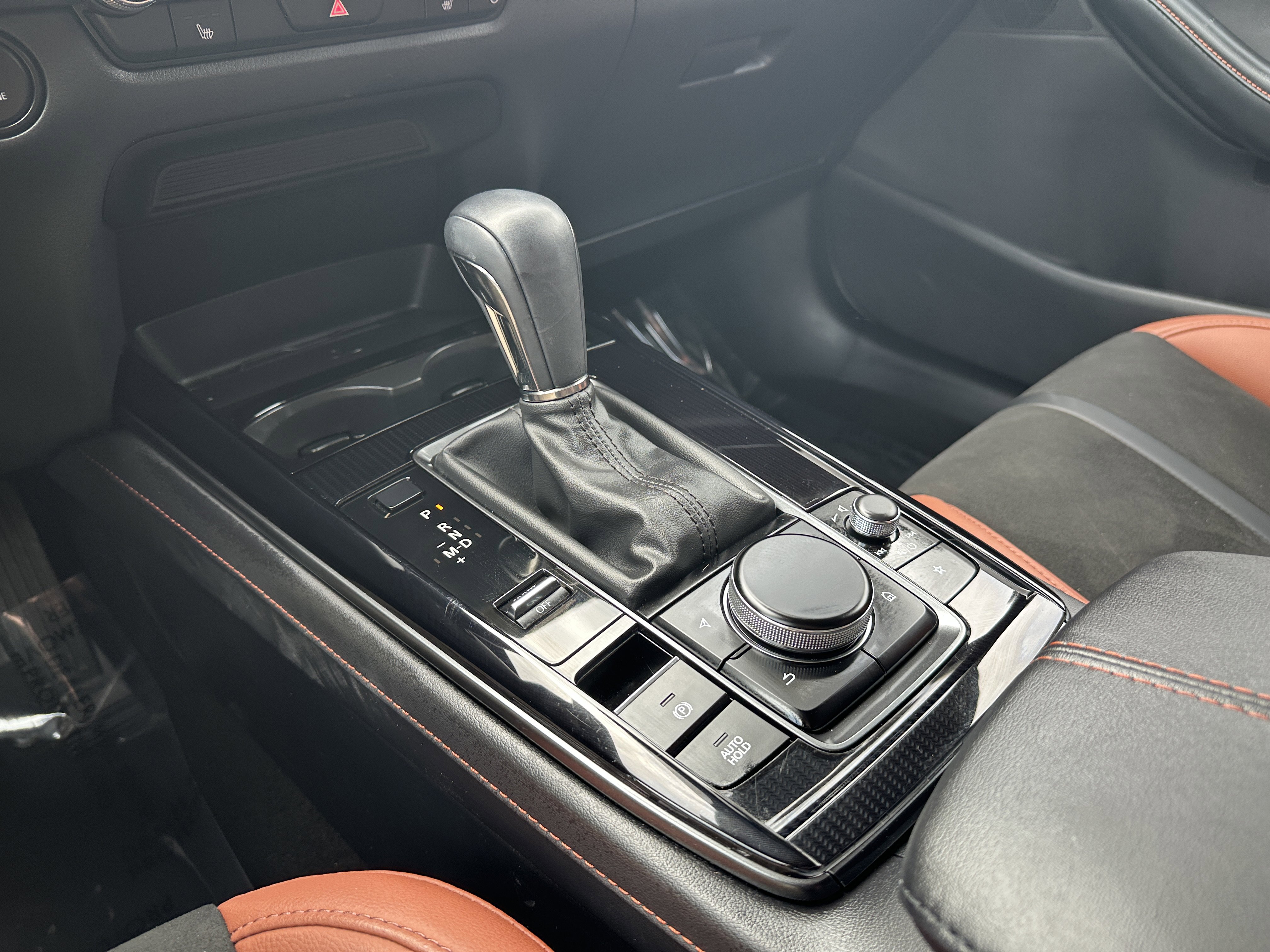 Certified 2025 MAZDA CX-30 Carbon AWD/4WD image 8