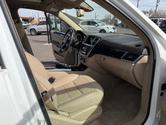 Used 2015 Mercedes-Benz ML 350 4MATIC image 38