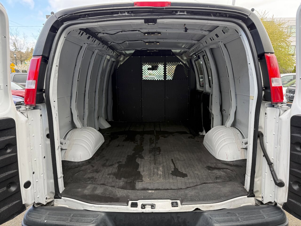 Used 2020 Chevrolet Express 2500 w/ Driver Convenience Package RWD image 13