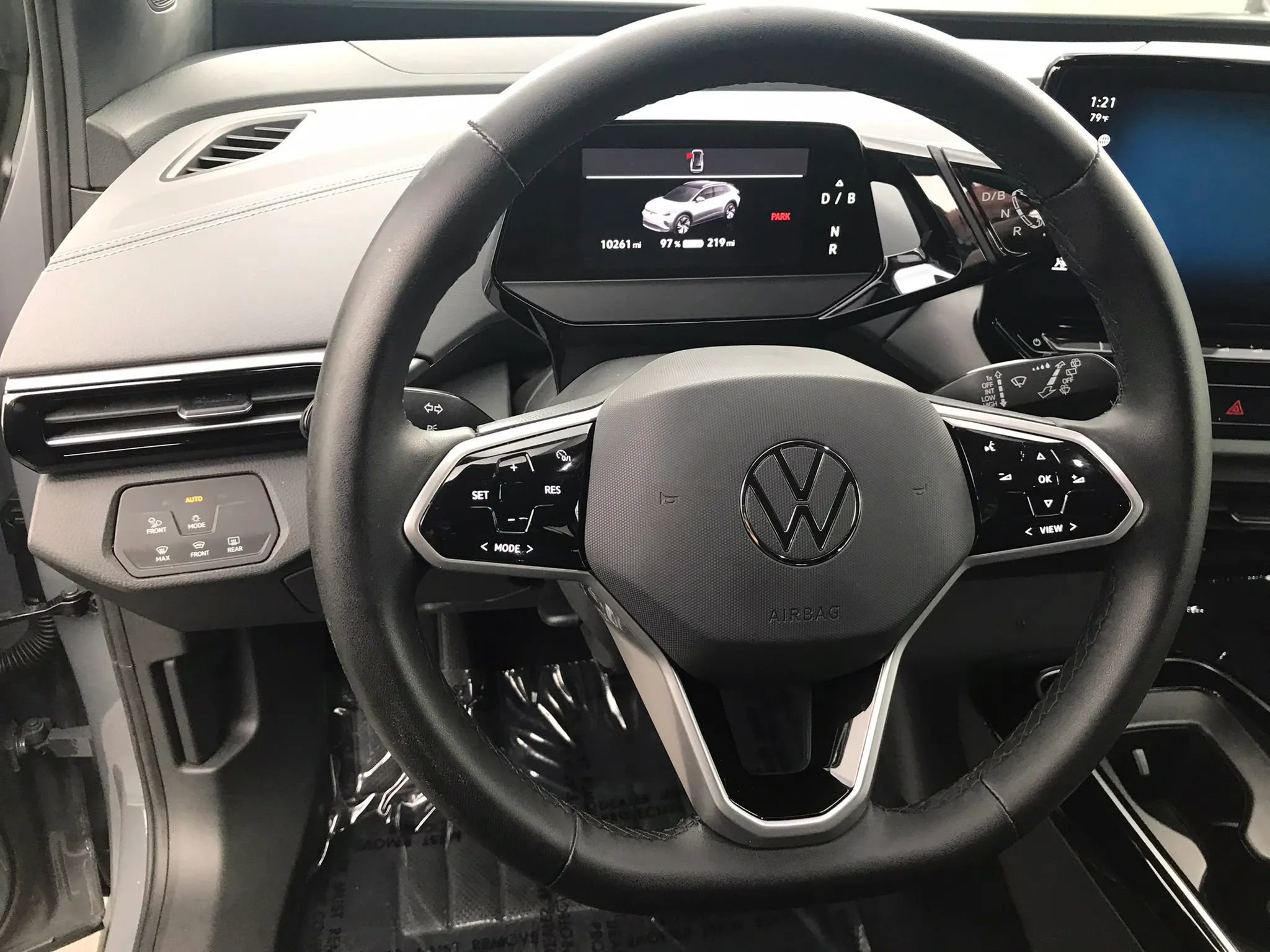 Used 2023 Volkswagen ID.4 Pro S Plus image 18