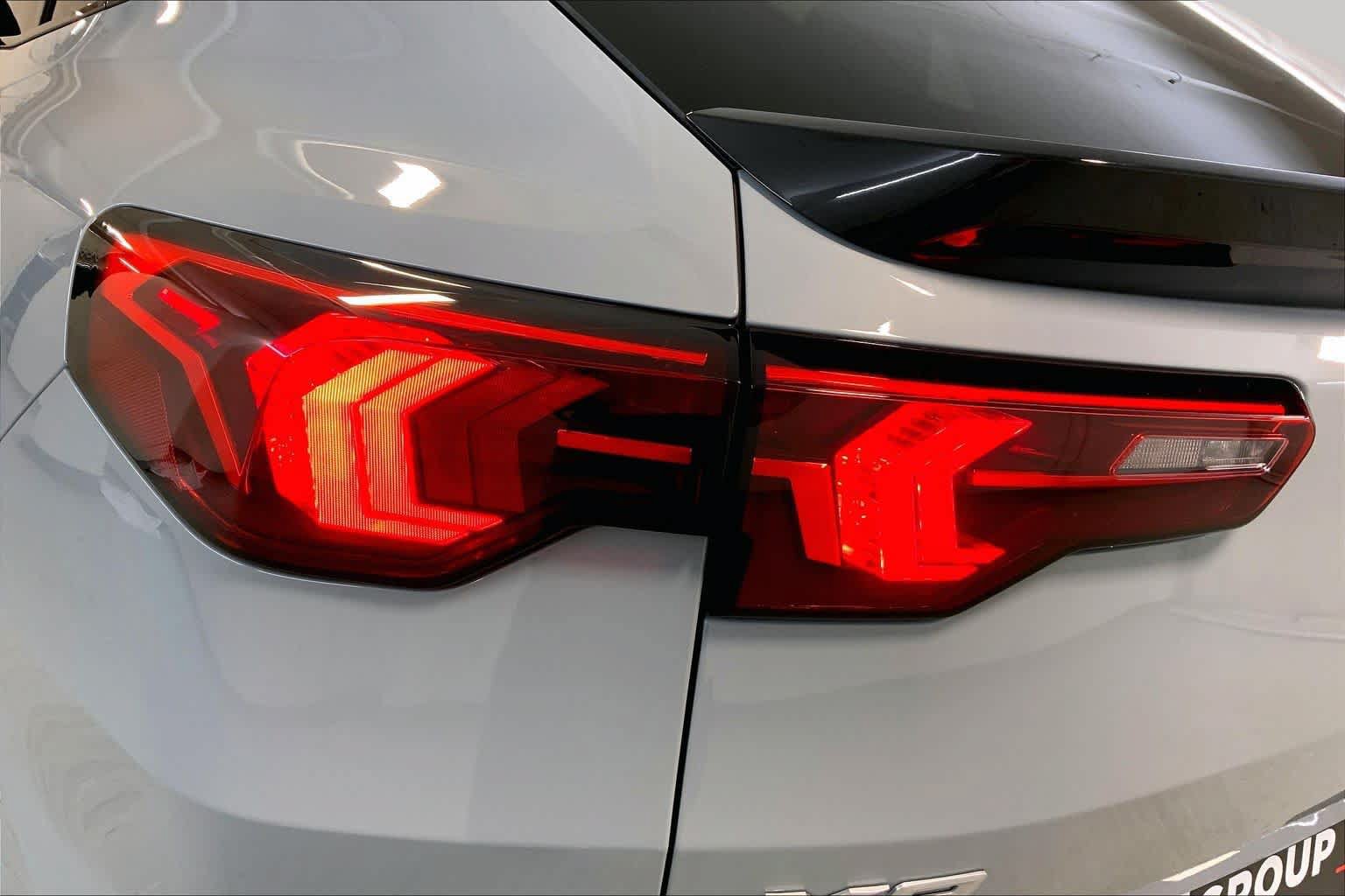 Used 2024 BMW X2 xDrive28i w/ M Sport Package AWD/4WD image 28