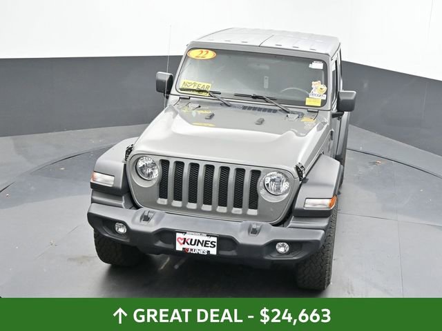 Used 2022 Jeep Wrangler Sport image 39