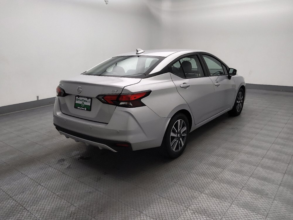 Used 2021 Nissan Versa SV FWD image 10
