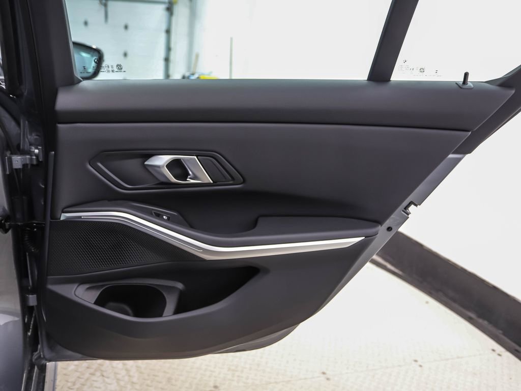 New 2026 BMW 330i xDrive Sedan w/ M Sport Package image 25