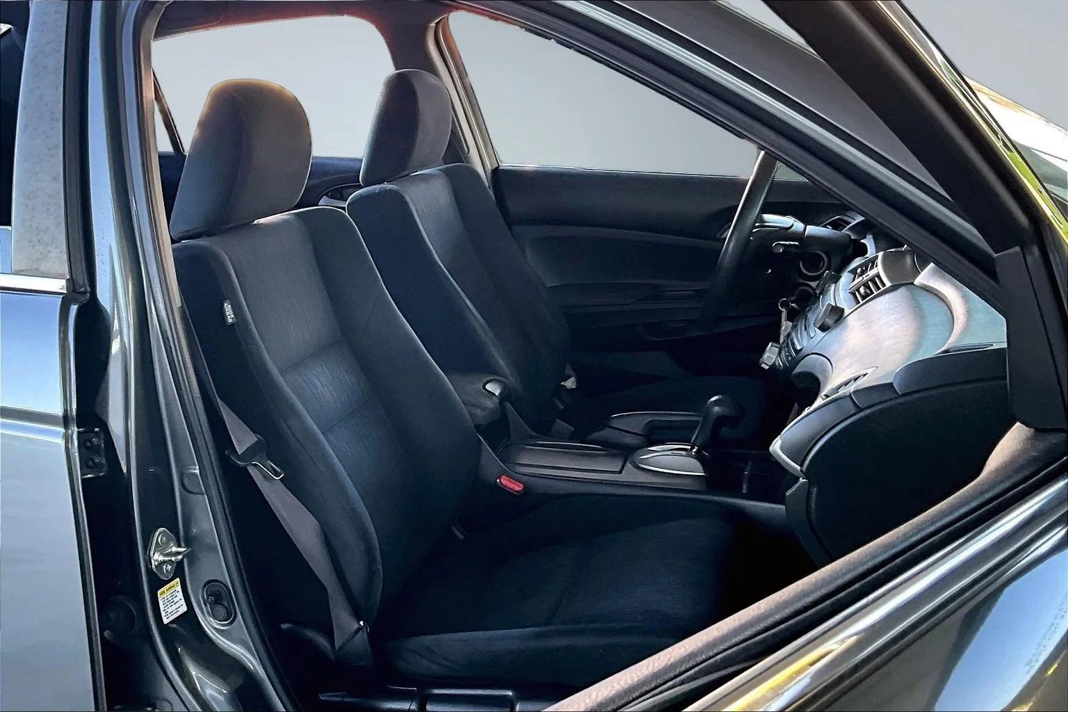 Used 2012 Honda Accord LX image 24