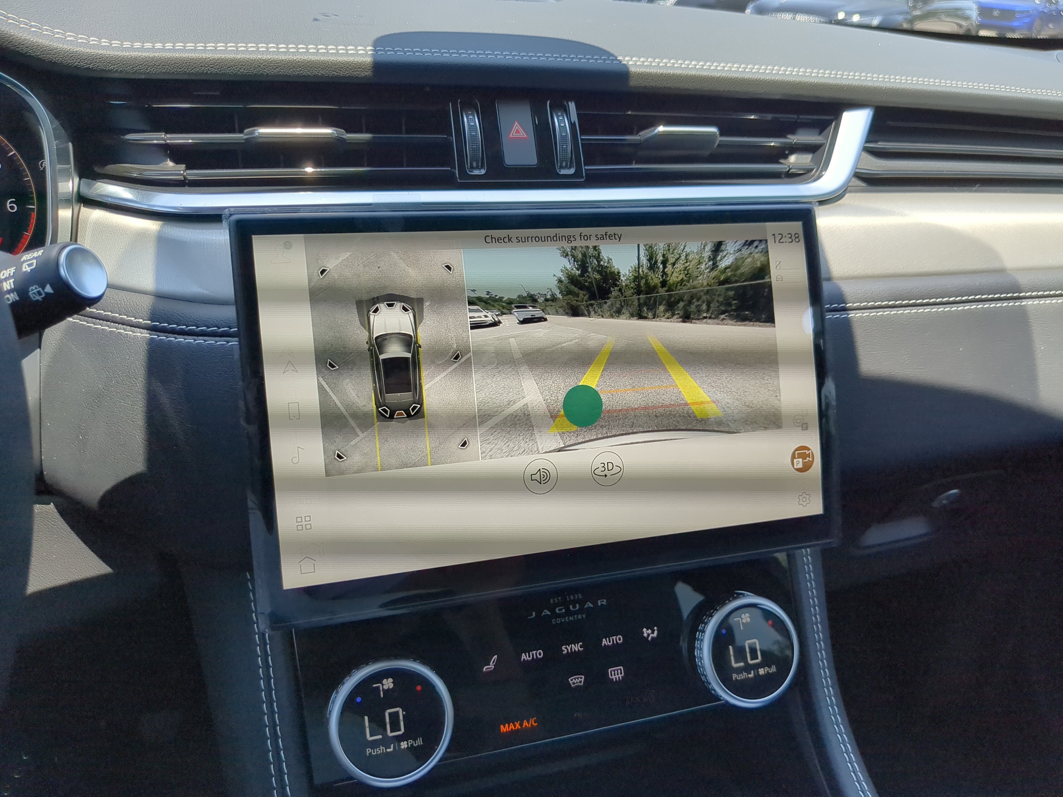 New 2026 Jaguar F-PACE R-Dynamic S image 24