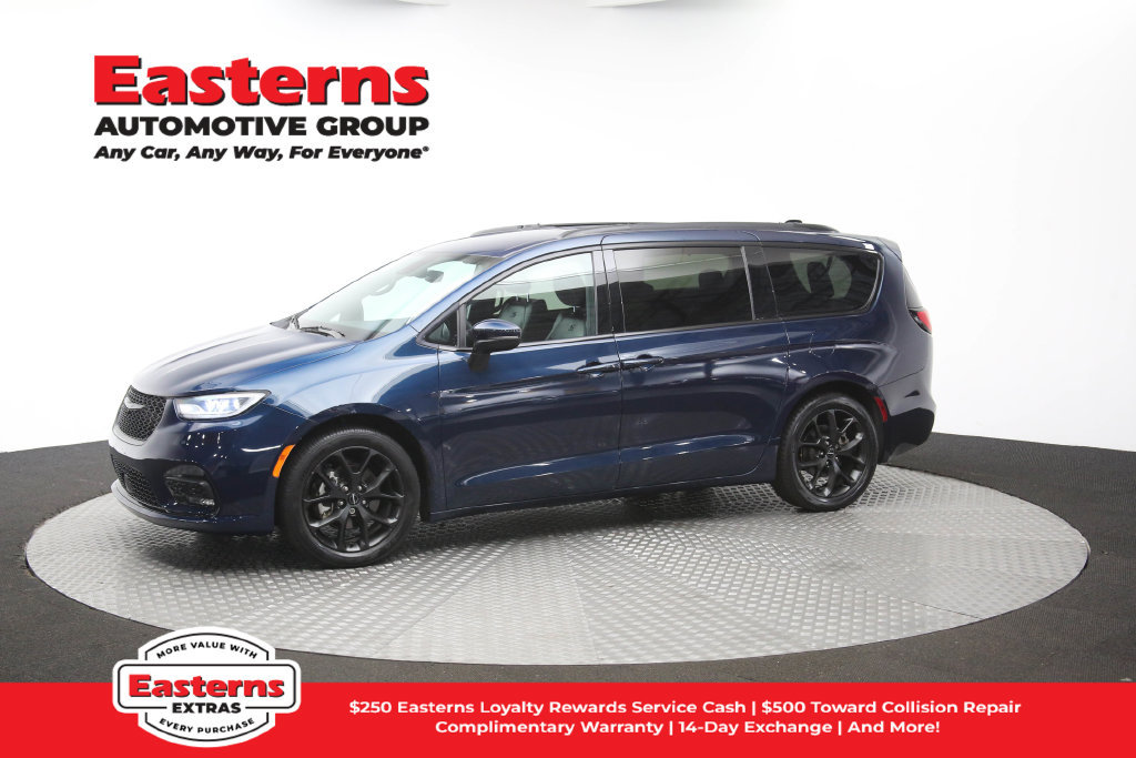 Used 2023 Chrysler Pacifica Touring-L w/ S Appearance Package FWD image 60