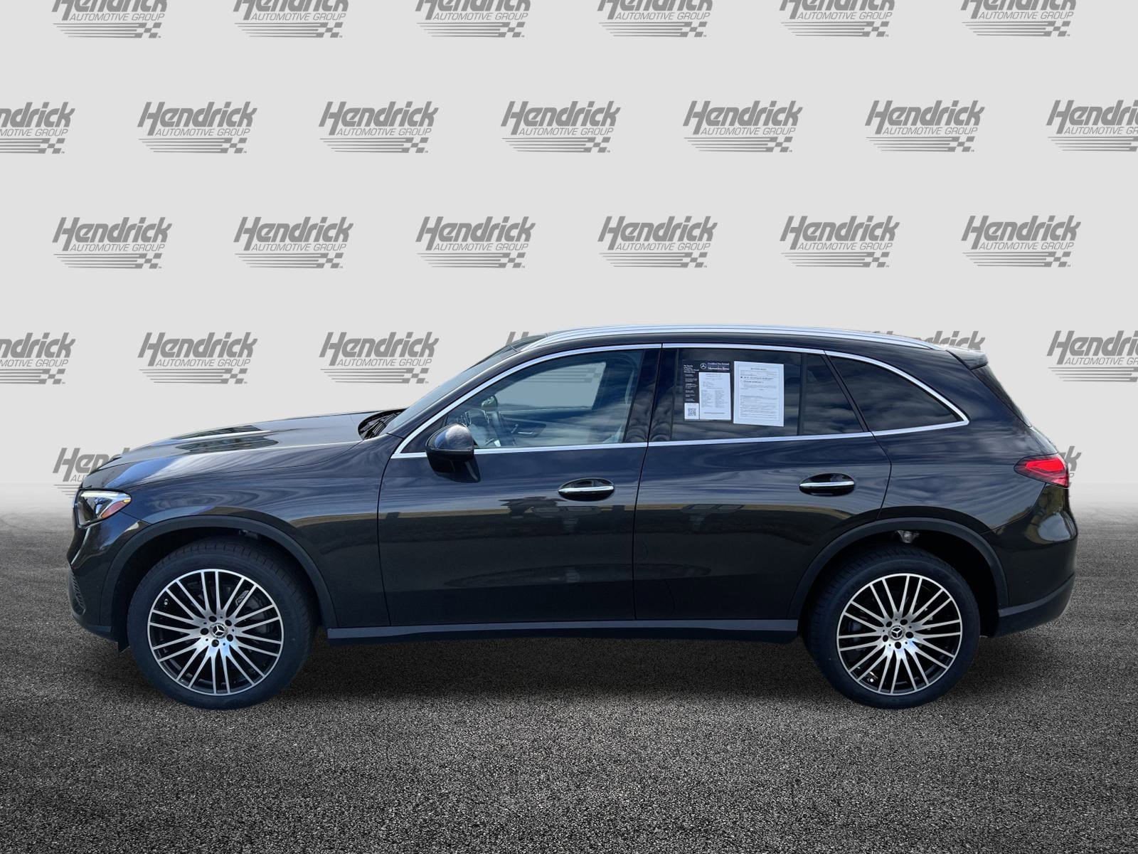Used 2024 Mercedes-Benz GLC 300 4MATIC image 6