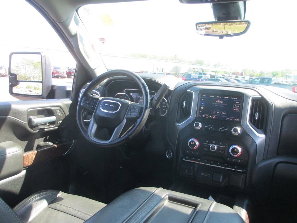 Used 2021 GMC Sierra 2500 Denali w/ Denali Ultimate Package image 29