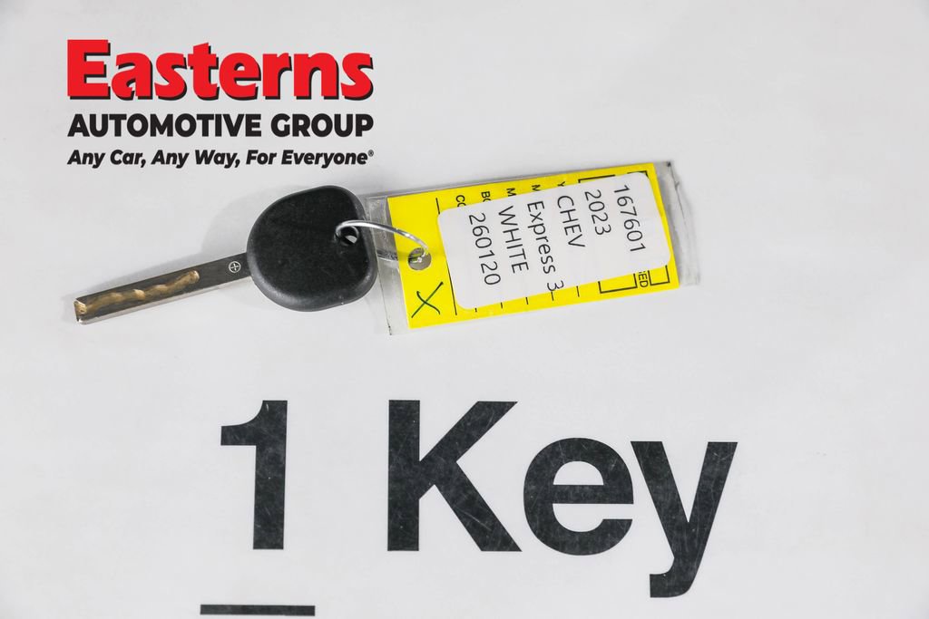 Used 2023 Chevrolet Express 3500 LS RWD image 23