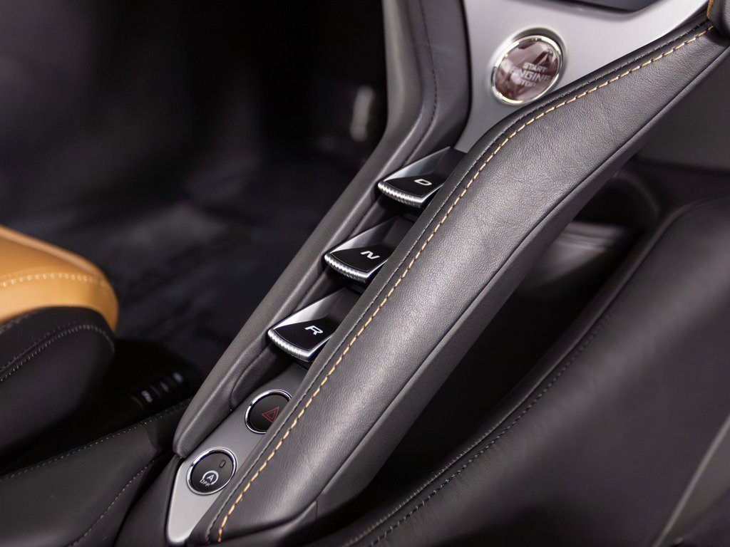 Used 2024 McLaren 750S Spider image 26