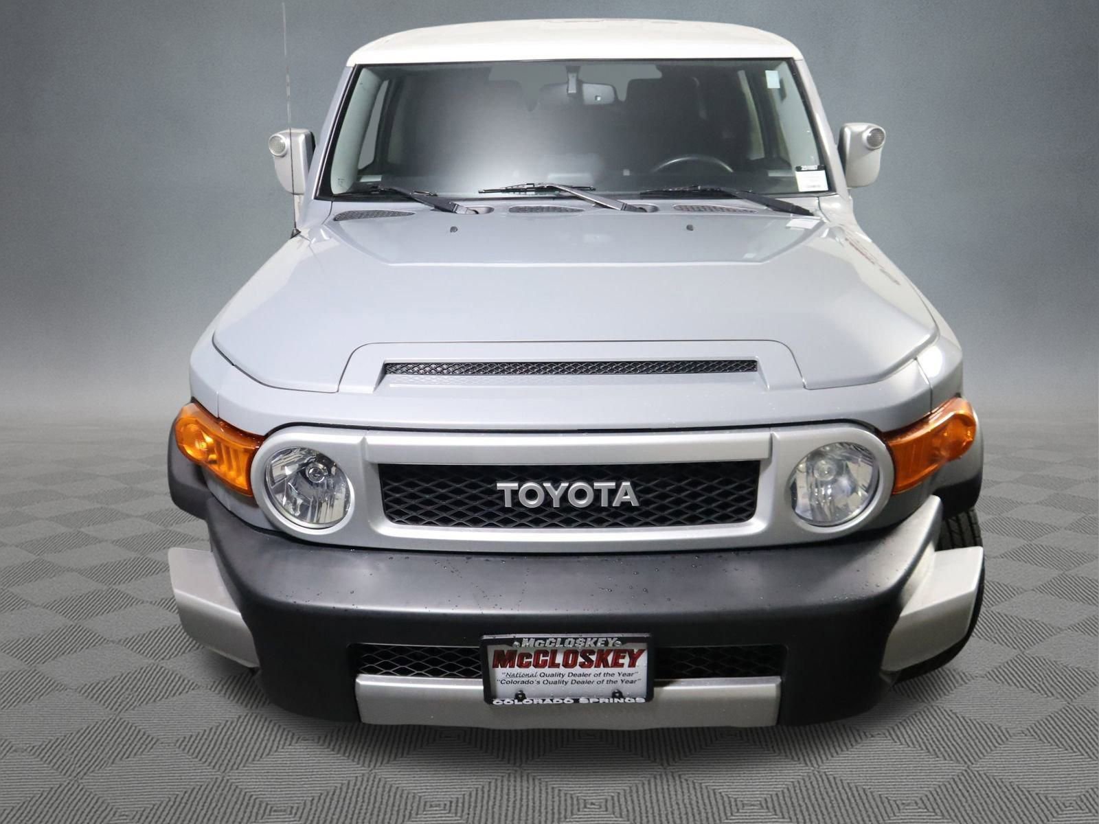 Used 2014 Toyota FJ Cruiser 4WD w/ Upgrade Package image 17