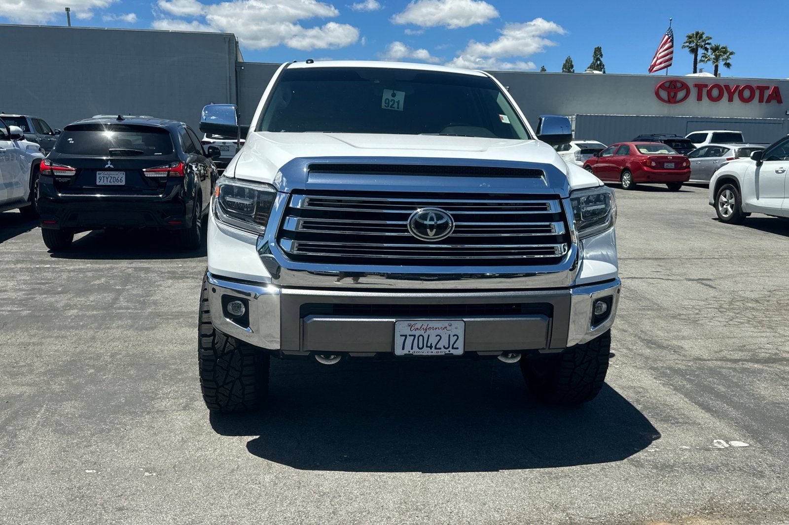 Used 2019 Toyota Tundra 1794 Edition AWD/4WD image 3
