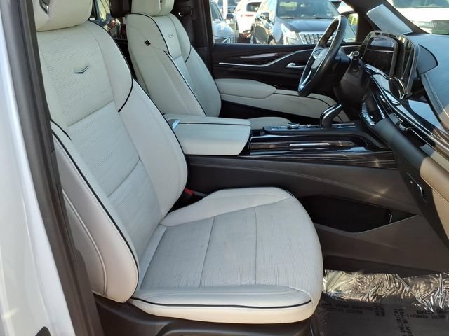 Used 2021 Cadillac Escalade Sport w/ Driver Assist Tech Package AWD/4WD image 26