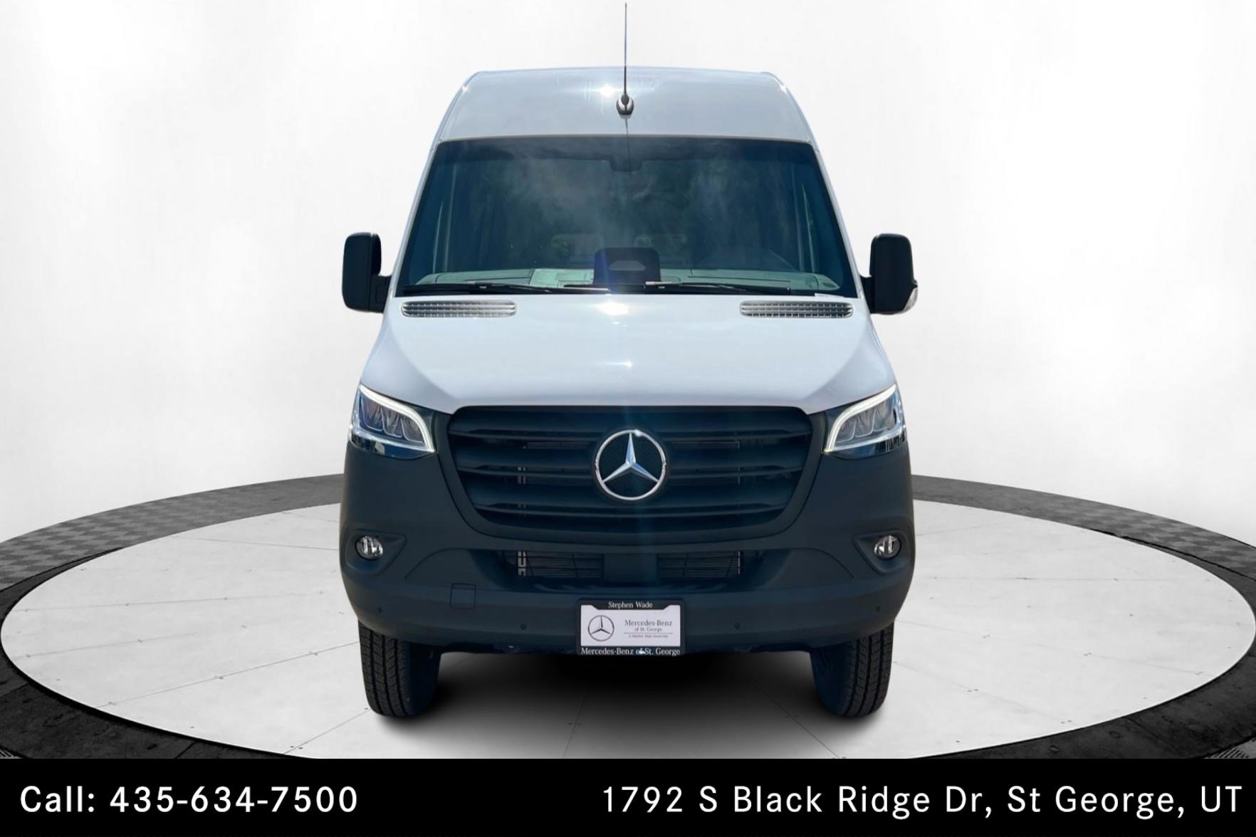 Used 2025 Mercedes-Benz Sprinter 3500 image 8