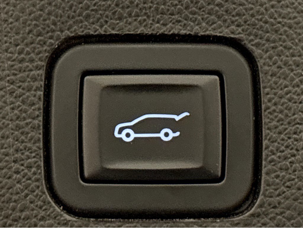 Used 2019 Chevrolet Traverse High Country AWD/4WD image 22