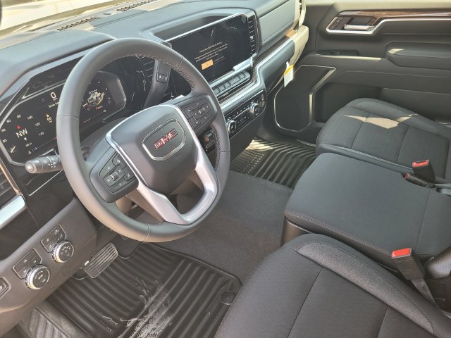 New 2026 GMC Sierra 2500 SLE w/ SLE Value Package; AWD/4WD image 17